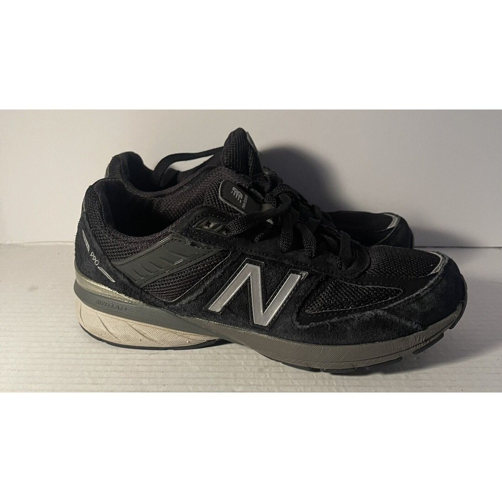 New Balance 990 v5 Triple Black men’s Size 6.5 Running Shoe GC990NR5